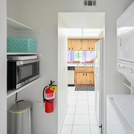 Satellite Beach Townhome With Patios 2 Mi To Beach Eksteriør billede