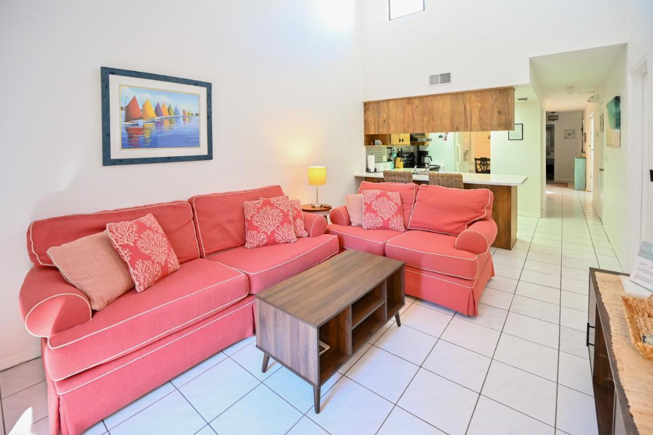 Satellite Beach Townhome With Patios 2 Mi To Beach Eksteriør billede