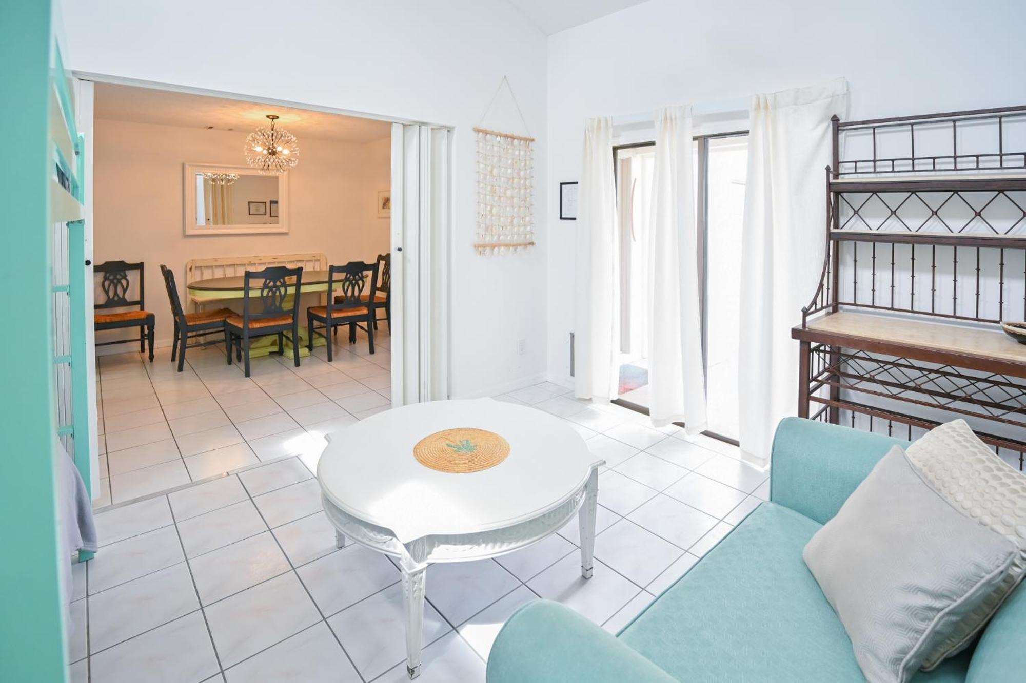 Satellite Beach Townhome With Patios 2 Mi To Beach Eksteriør billede